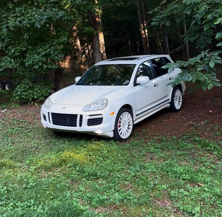 2009 Porsche 955/957 Cayenne GTS - Image 3 of 9