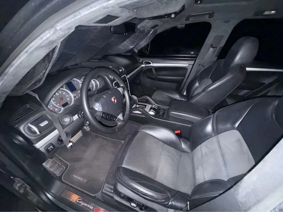 2009 Porsche 955/957 Cayenne GTS - Image 9 of 11
