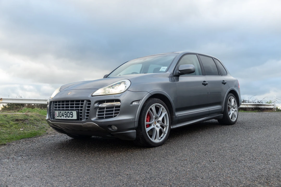 2009 Porsche 955/957 Cayenne GTS - Image 3 of 31