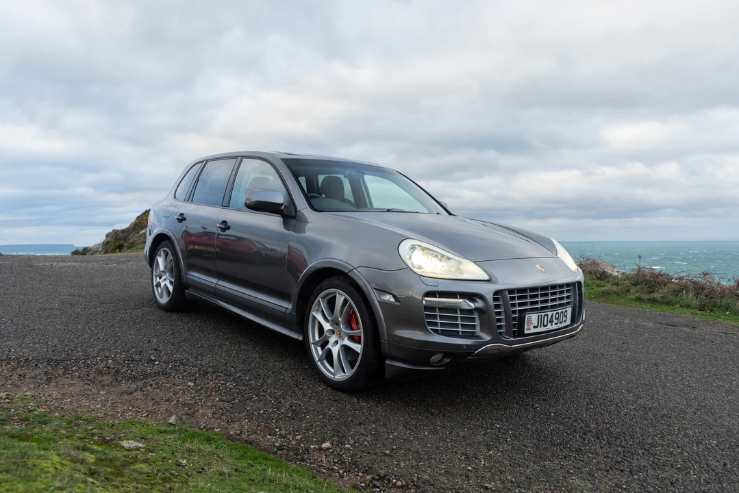 2009 Porsche 955/957 Cayenne GTS - Image 9 of 31