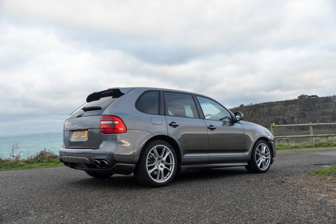 2009 Porsche 955/957 Cayenne GTS - Image 7 of 31