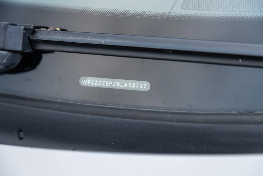 2009 Porsche 955/957 Cayenne GTS - Image 27 of 31
