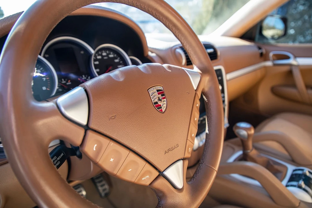 2009 Porsche 955/957 Cayenne GTS - Image 6 of 14