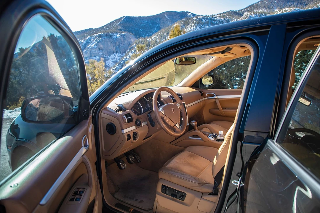 2009 Porsche 955/957 Cayenne GTS - Image 10 of 14