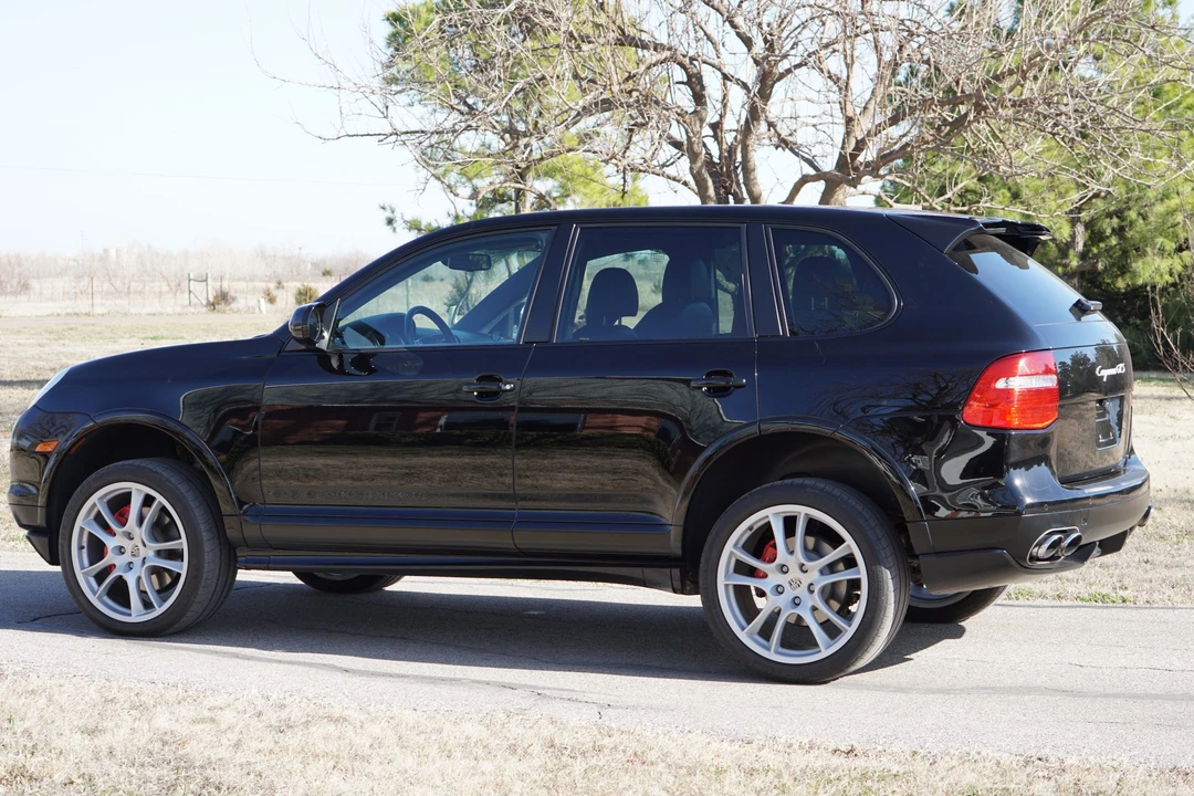 2009 Porsche 955/957 Cayenne GTS - Image 10 of 31