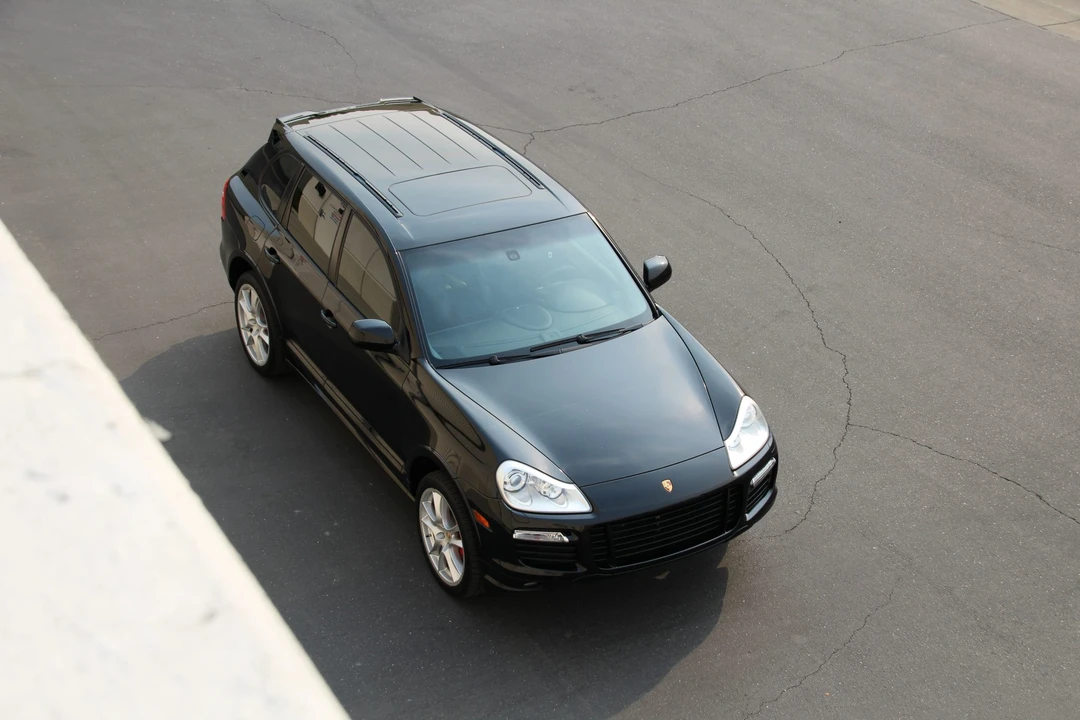 2009 Porsche 955/957 Cayenne GTS - Image 25 of 31