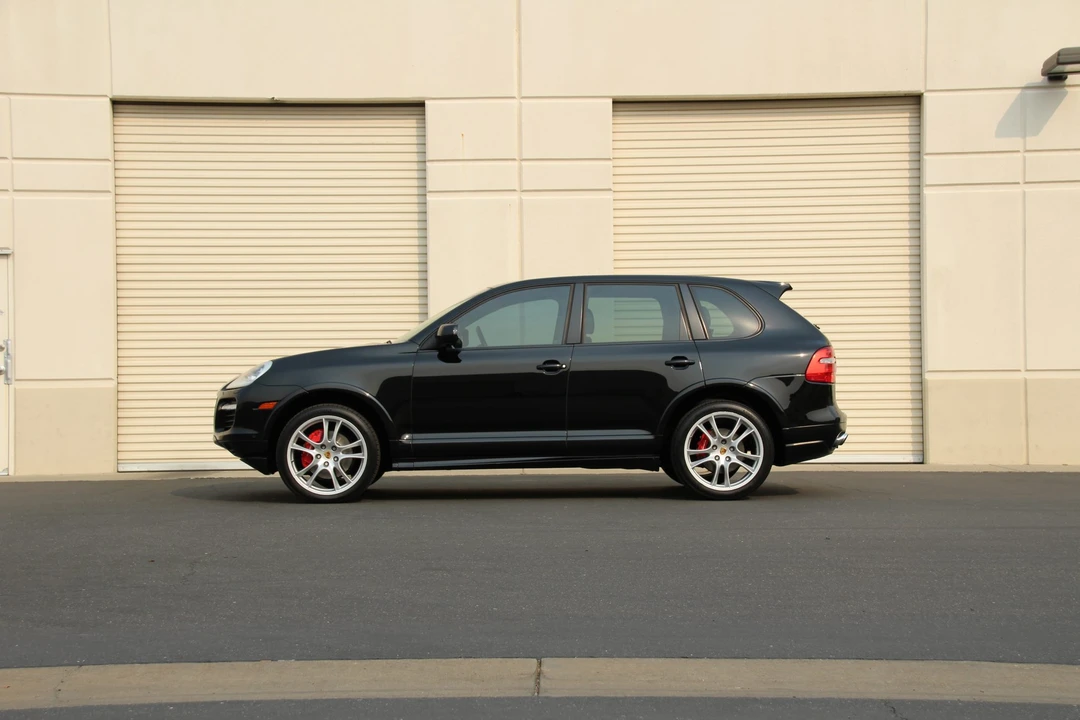 2009 Porsche 955/957 Cayenne GTS - Image 5 of 31