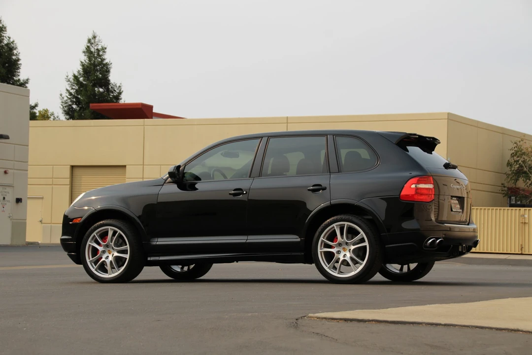 2009 Porsche 955/957 Cayenne GTS - Image 7 of 31