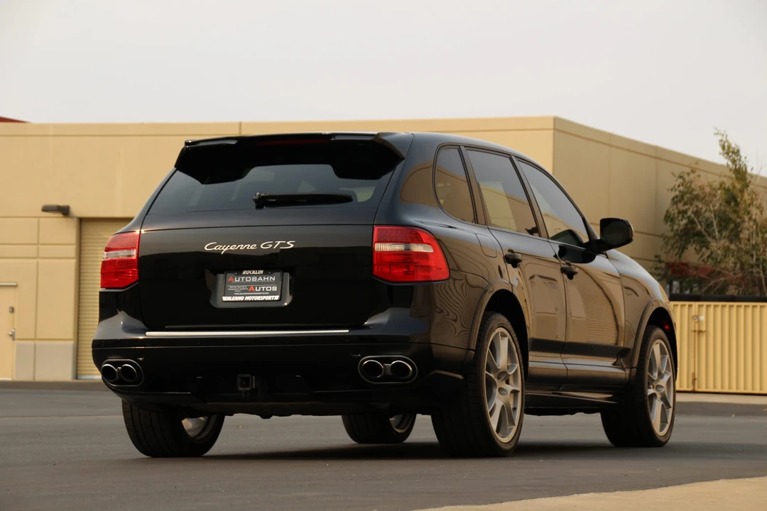 2009 Porsche 955/957 Cayenne GTS - Image 10 of 31