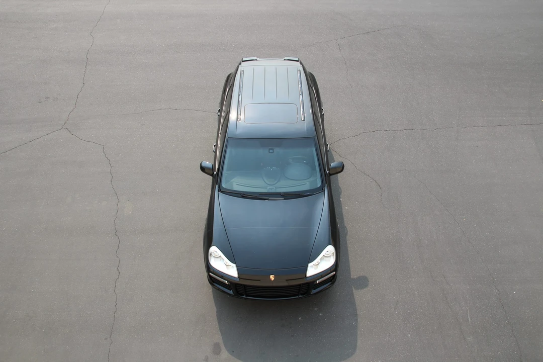 2009 Porsche 955/957 Cayenne GTS - Image 17 of 31