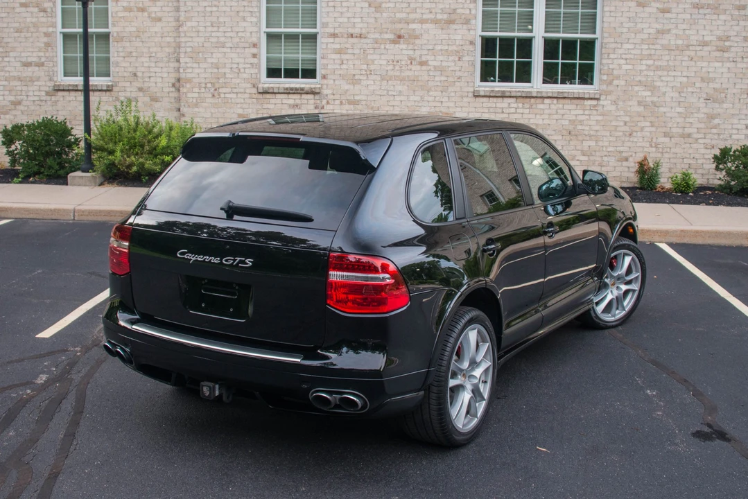 2009 Porsche 955/957 Cayenne GTS - Image 8 of 31