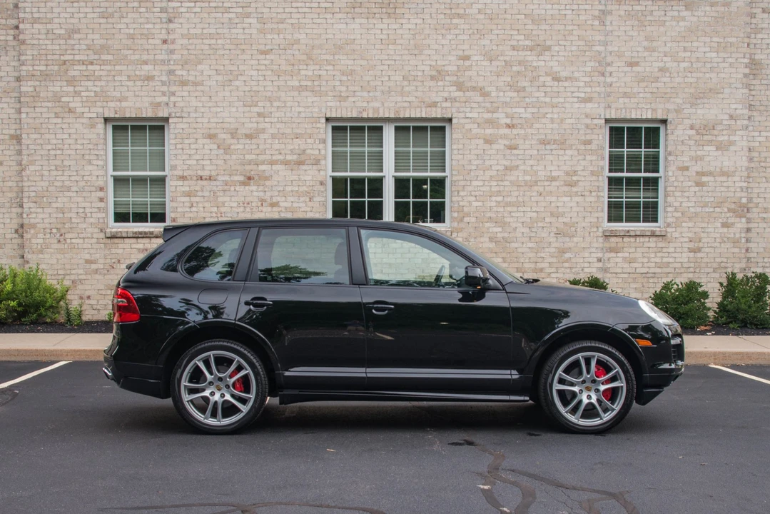 2009 Porsche 955/957 Cayenne GTS - Image 12 of 31