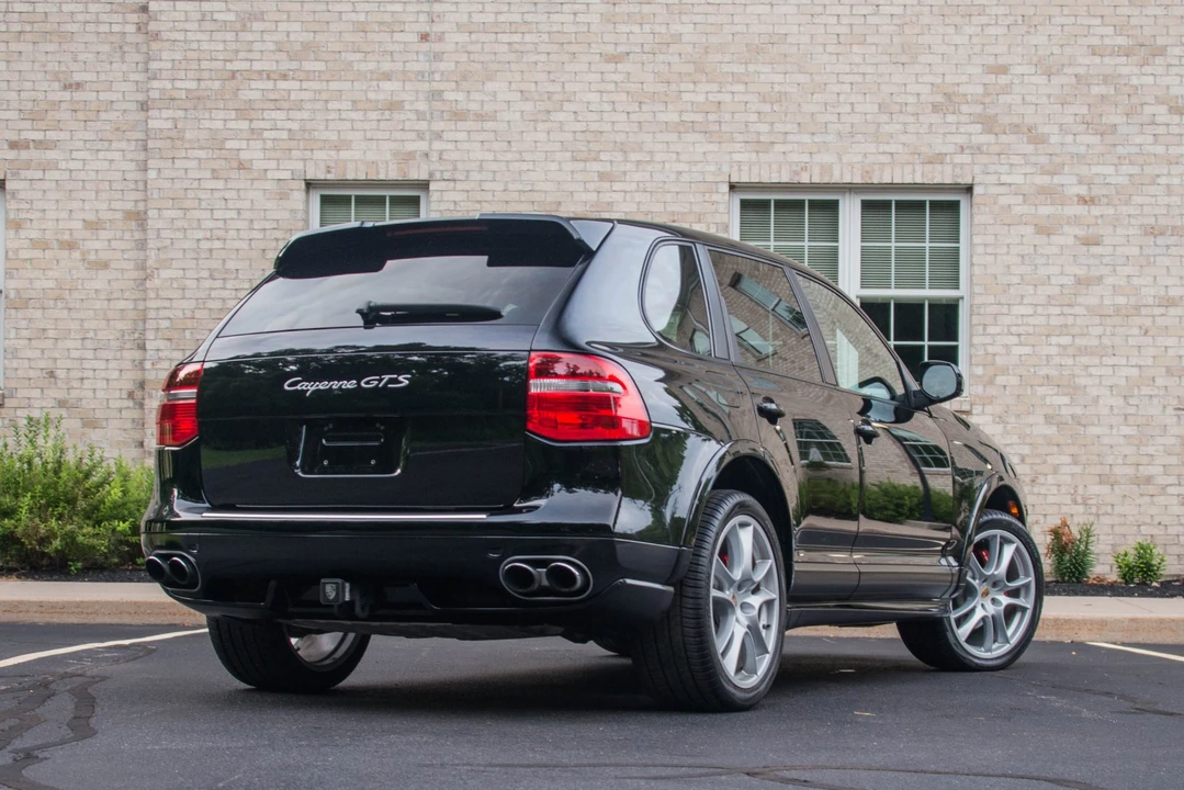 2009 Porsche 955/957 Cayenne GTS - Image 9 of 31
