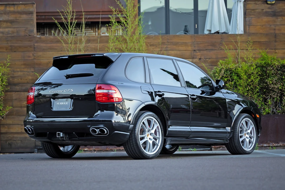 2009 Porsche 955/957 Cayenne GTS - Image 10 of 31