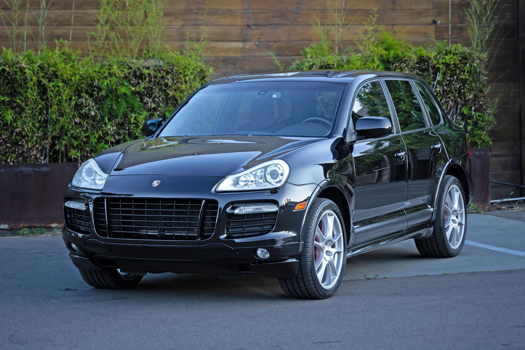 2009 Porsche 955/957 Cayenne GTS - Image 2 of 31