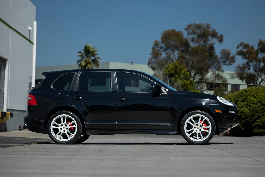 2009 Porsche 955/957 Cayenne GTS - Image 29 of 31