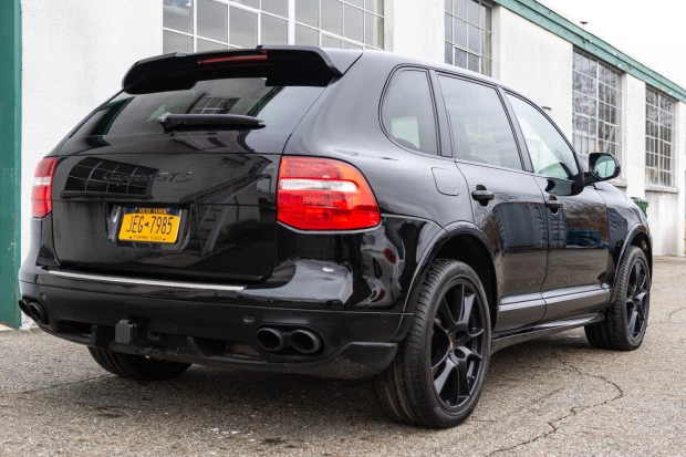 2009 Porsche 955/957 Cayenne GTS - Image 14 of 31