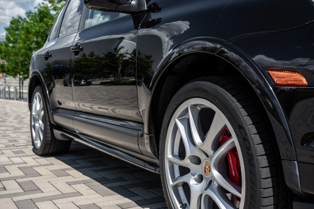 2009 Porsche 955/957 Cayenne GTS - Image 16 of 31