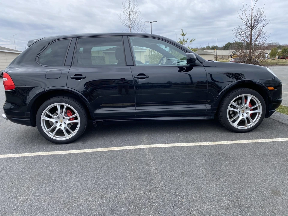 2009 Porsche 955/957 Cayenne GTS - Image 17 of 31