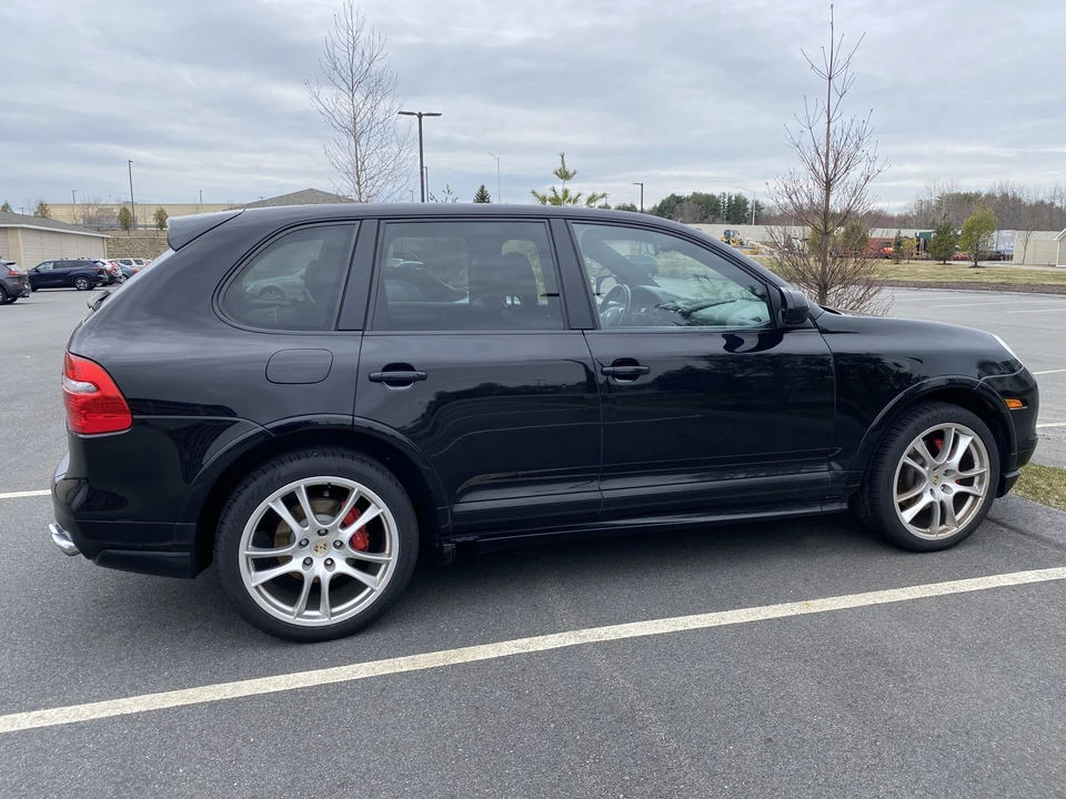 2009 Porsche 955/957 Cayenne GTS - Image 18 of 31