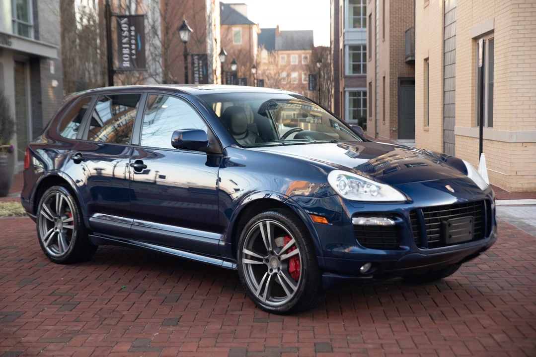 2009 Porsche 955/957 Cayenne GTS - Image 8 of 31