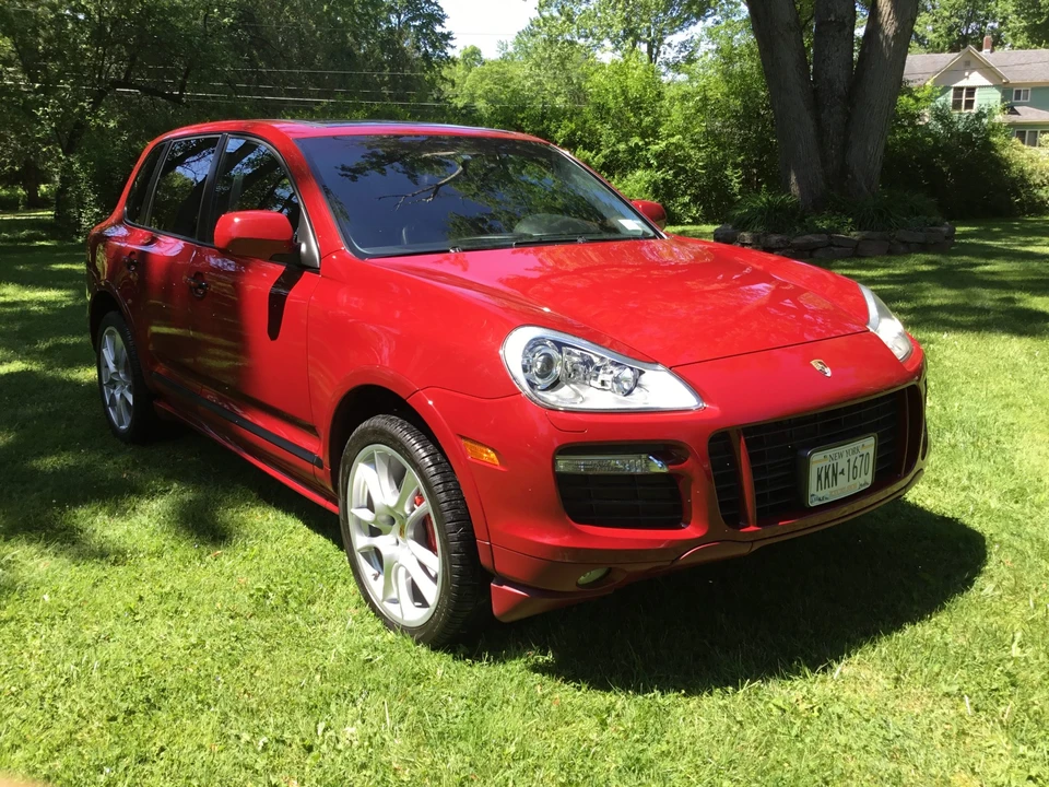 2009 Porsche 955/957 Cayenne GTS - Image 9 of 31