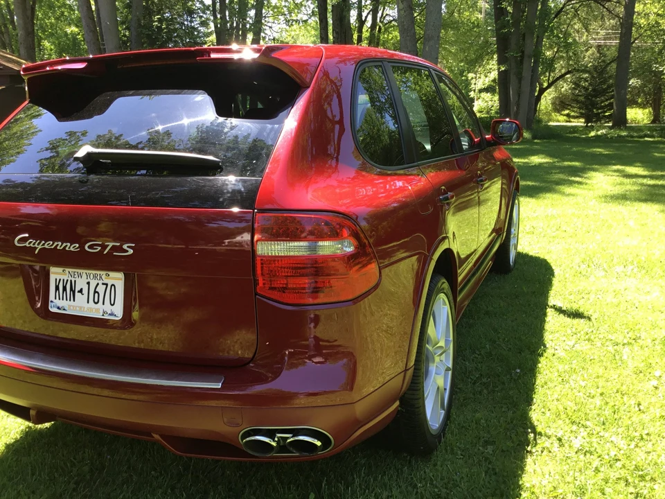 2009 Porsche 955/957 Cayenne GTS - Image 13 of 31