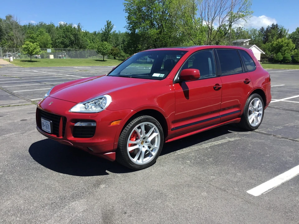 2009 Porsche 955/957 Cayenne GTS - Image 2 of 31
