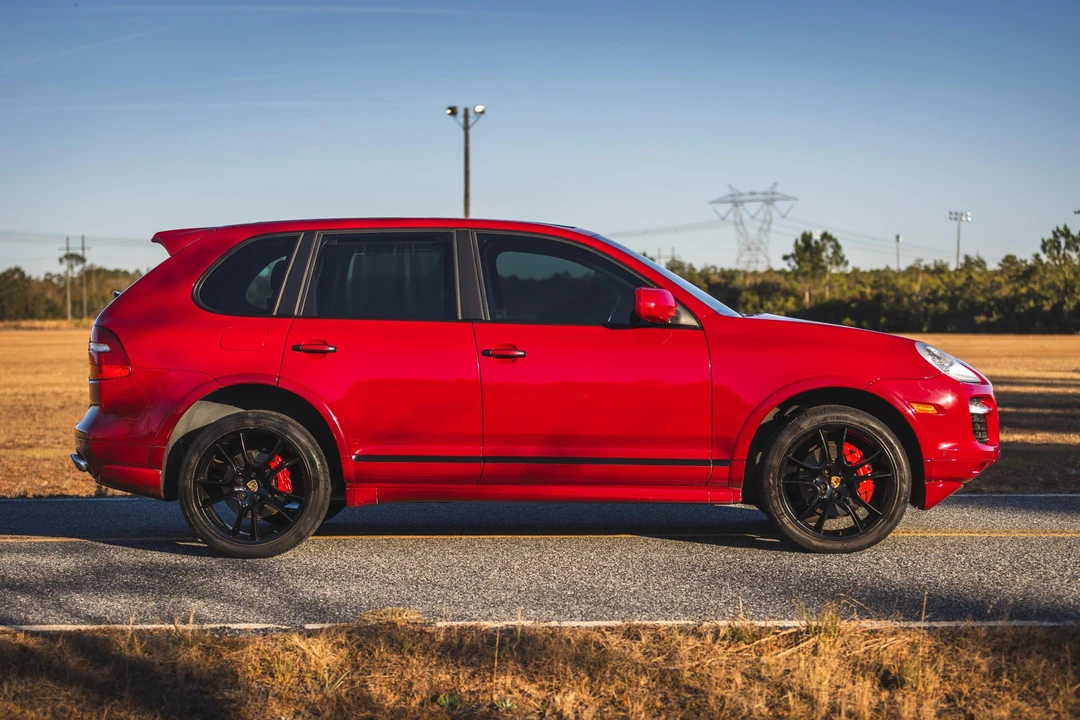 2009 Porsche 955/957 Cayenne GTS - Image 10 of 31