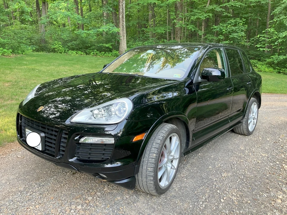 2009 Porsche 955/957 Cayenne GTS - Image 2 of 31