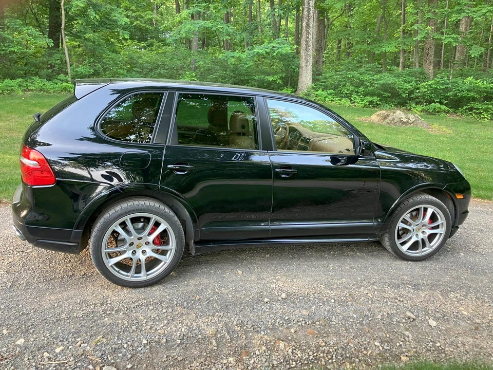2009 Porsche 955/957 Cayenne GTS - Image 9 of 31