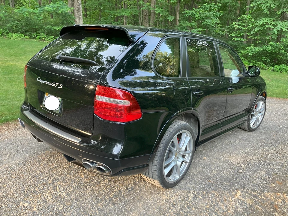 2009 Porsche 955/957 Cayenne GTS - Image 10 of 31