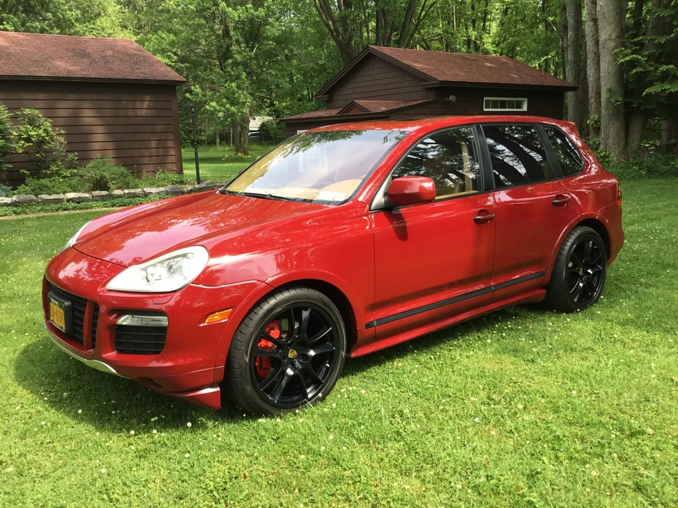 2009 Porsche 955/957 Cayenne GTS - Image 2 of 31