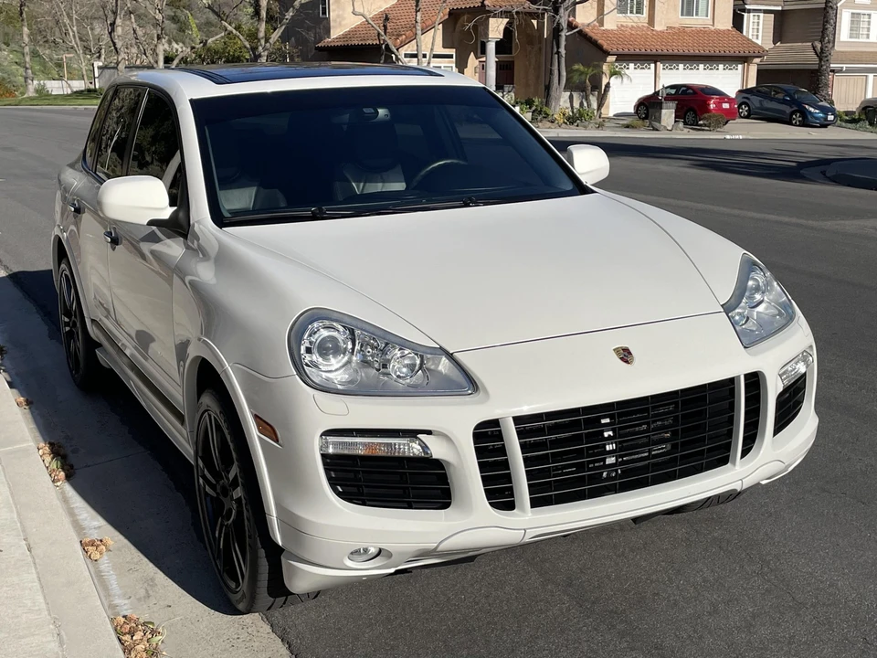 2009 Porsche 955/957 Cayenne GTS - Image 6 of 31