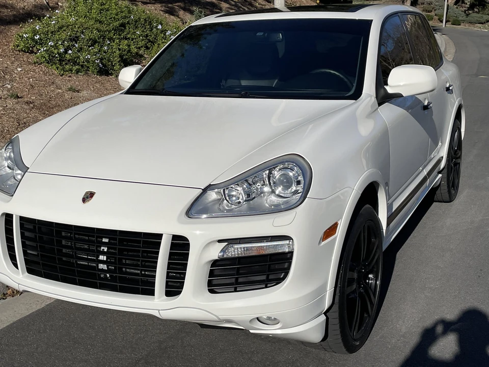 2009 Porsche 955/957 Cayenne GTS - Image 3 of 31