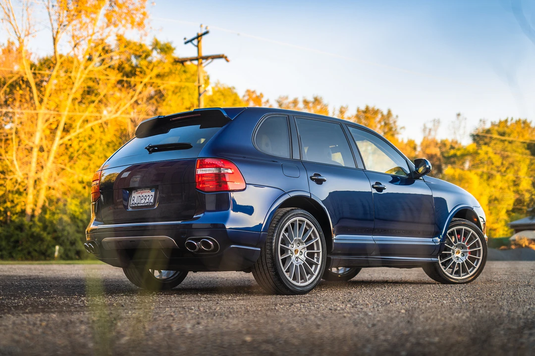 2009 Porsche 955/957 Cayenne GTS - Image 10 of 31