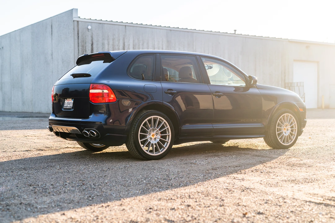 2009 Porsche 955/957 Cayenne GTS - Image 9 of 31