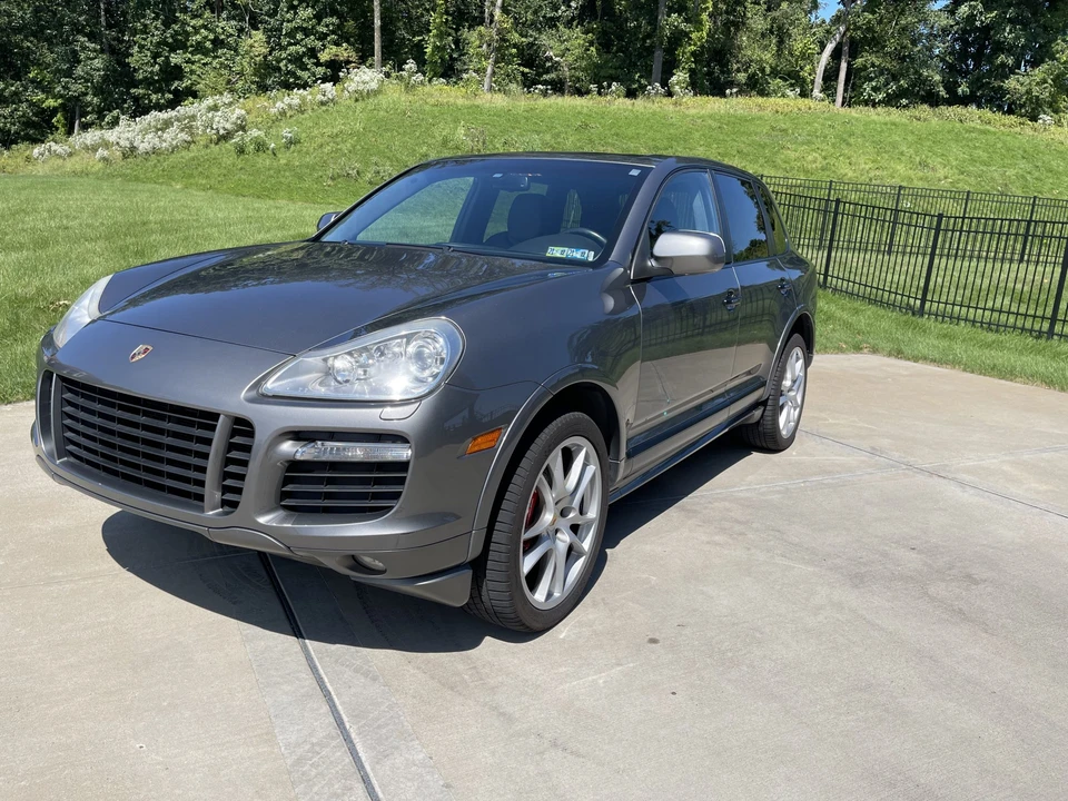 2009 Porsche 955/957 Cayenne GTS - Image 5 of 31