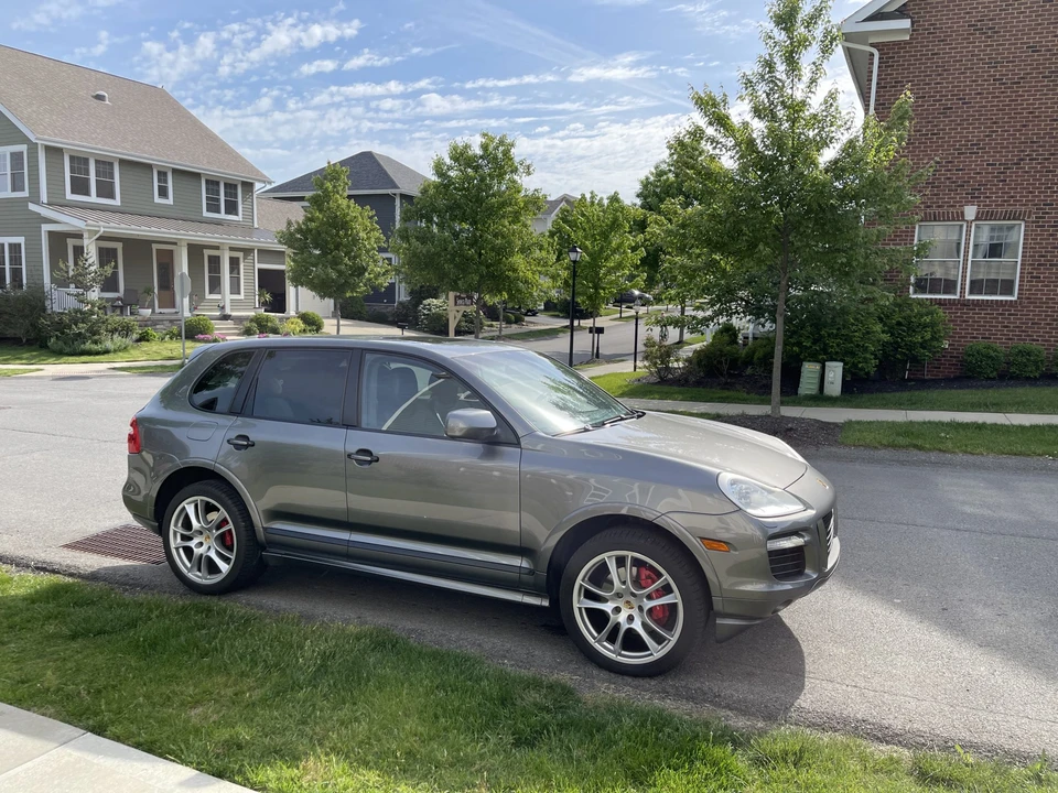 2009 Porsche 955/957 Cayenne GTS - Image 24 of 31