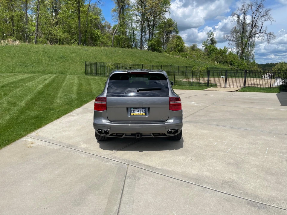 2009 Porsche 955/957 Cayenne GTS - Image 15 of 31