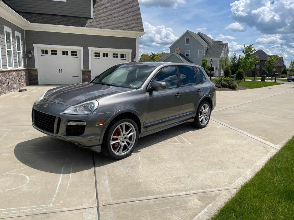 2009 Porsche 955/957 Cayenne GTS - Image 4 of 31