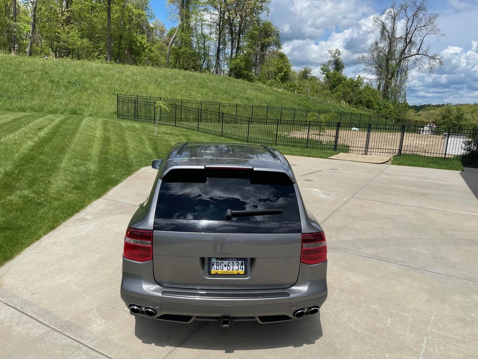 2009 Porsche 955/957 Cayenne GTS - Image 17 of 31