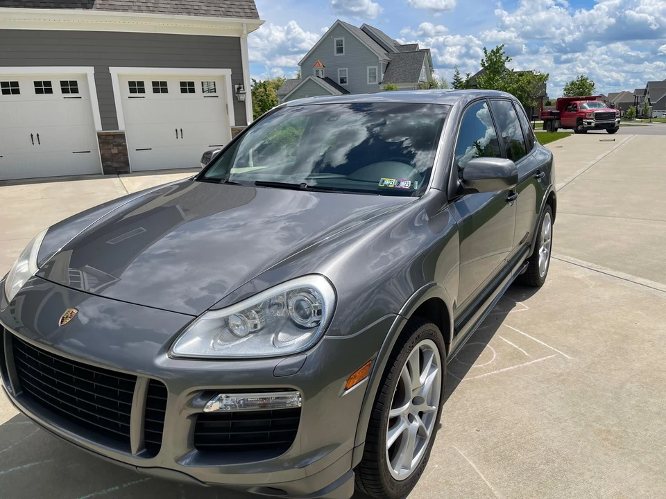 2009 Porsche 955/957 Cayenne GTS - Image 2 of 31