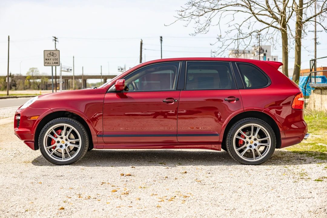 2009 Porsche 955/957 Cayenne GTS - Image 9 of 31