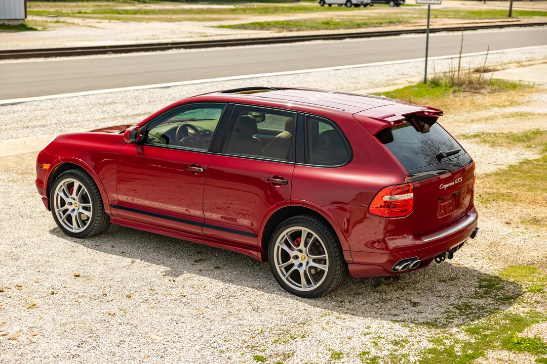 2009 Porsche 955/957 Cayenne GTS - Image 10 of 31