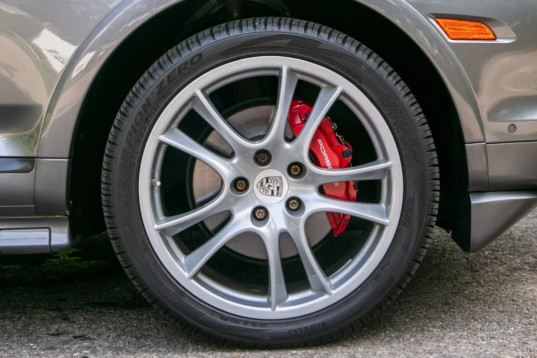 2009 Porsche 955/957 Cayenne GTS - Image 31 of 31
