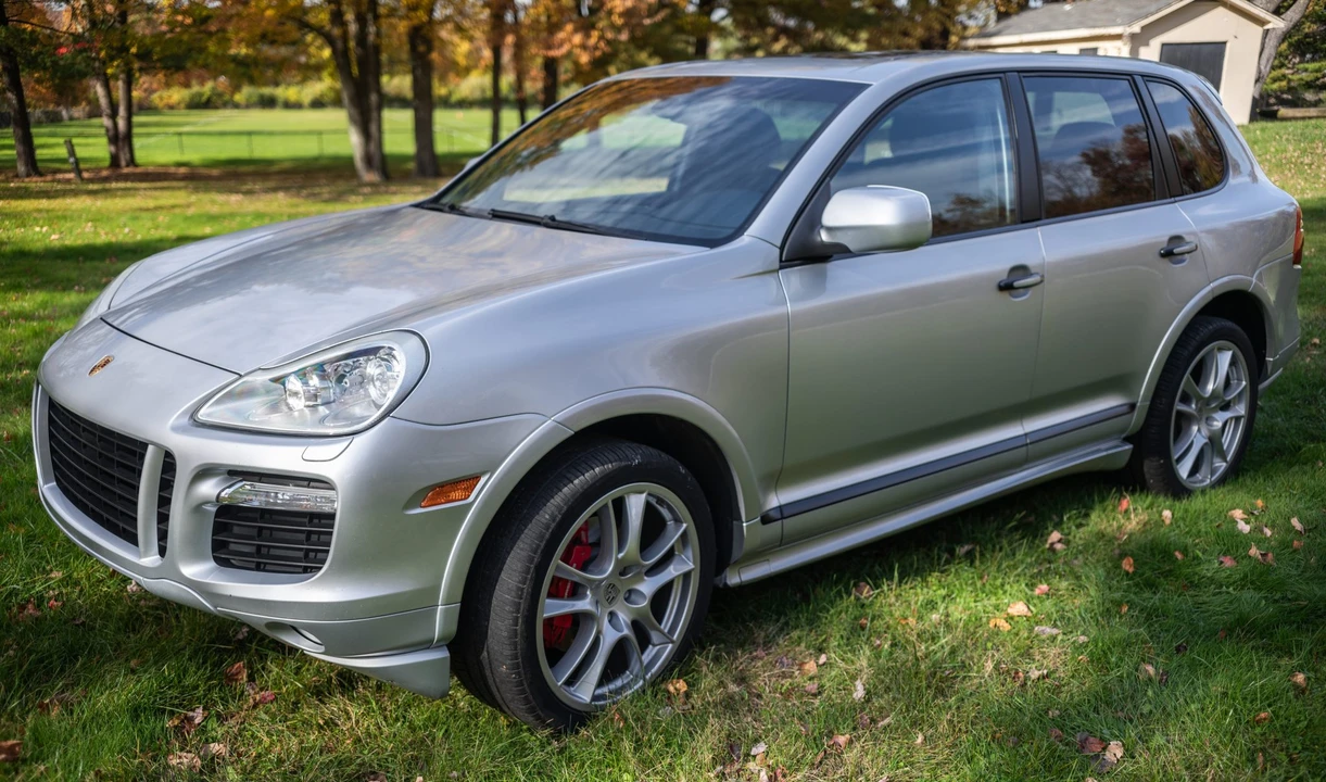 2009 Porsche 955/957 Cayenne GTS - Image 15 of 31