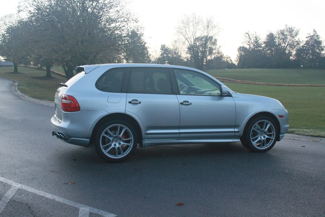 2009 Porsche 955/957 Cayenne GTS - Image 24 of 31