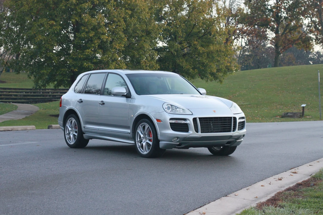 2009 Porsche 955/957 Cayenne GTS - Image 9 of 31