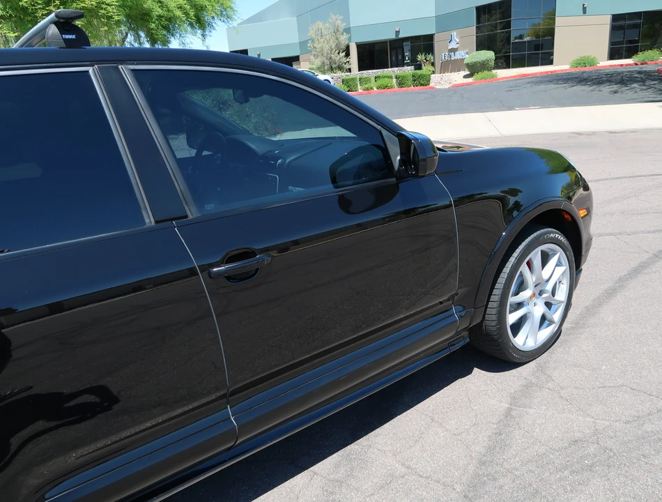 2009 Porsche 955/957 Cayenne GTS - Image 30 of 31